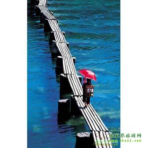 【長(zhǎng)沙往返尊惠系列1】：張家界、天子山、鳳凰、韶山、長(zhǎng)沙三晚四日游