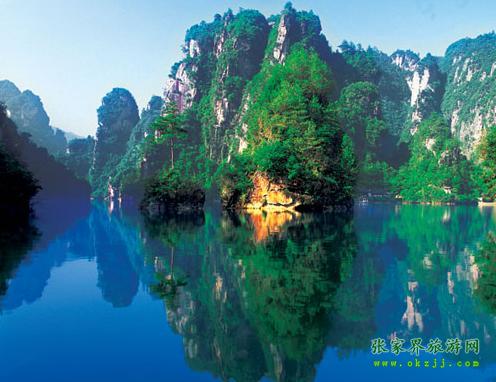 【長(zhǎng)沙往返線(xiàn)路4】張家界、天子山、黃龍洞、天門(mén)山、鳳凰古城五日游