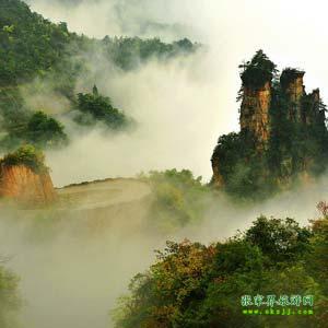 【喜樂拼團(tuán)線路】張家界、寶峰湖、天門山、天子山、猛洞河漂流三晚四日游